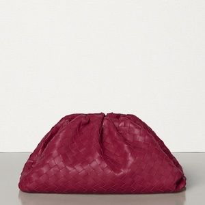 ISO (in search of) bottega veneta pouch